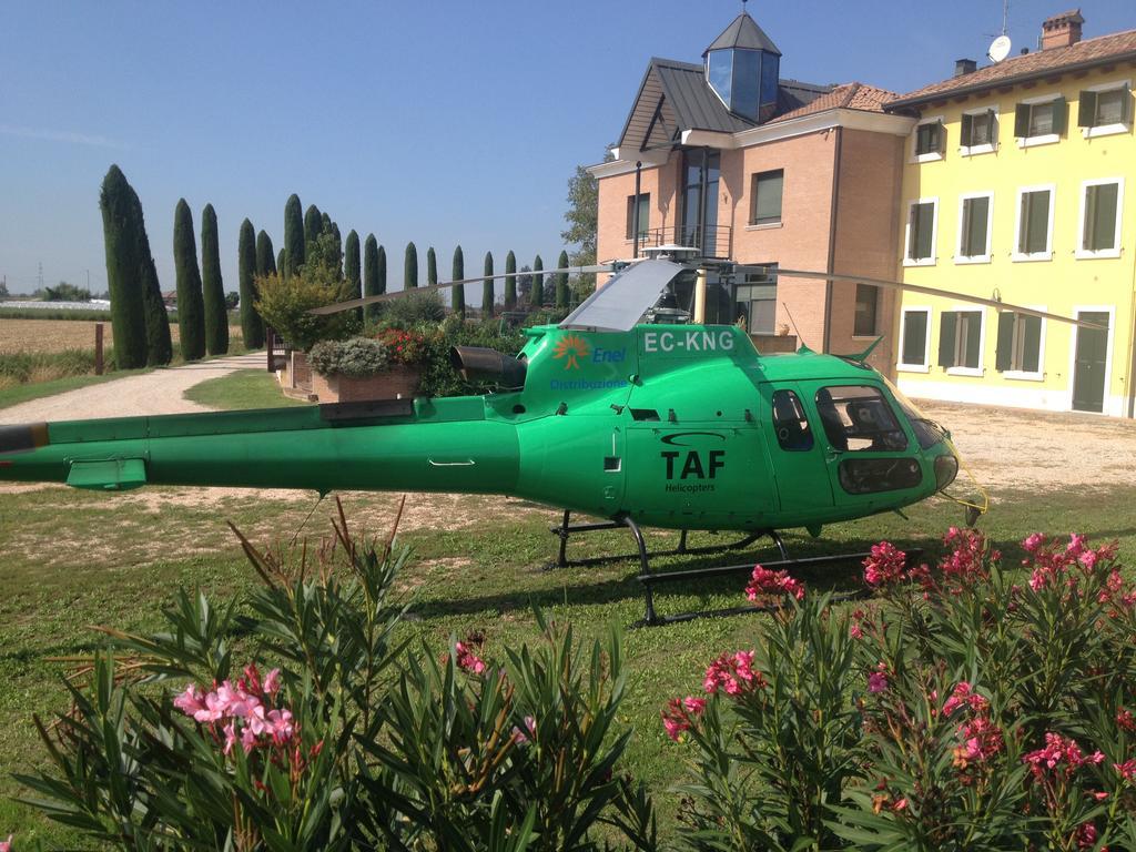 Hostal Bb Mambrotta San Martino Buon Albergo Exterior foto